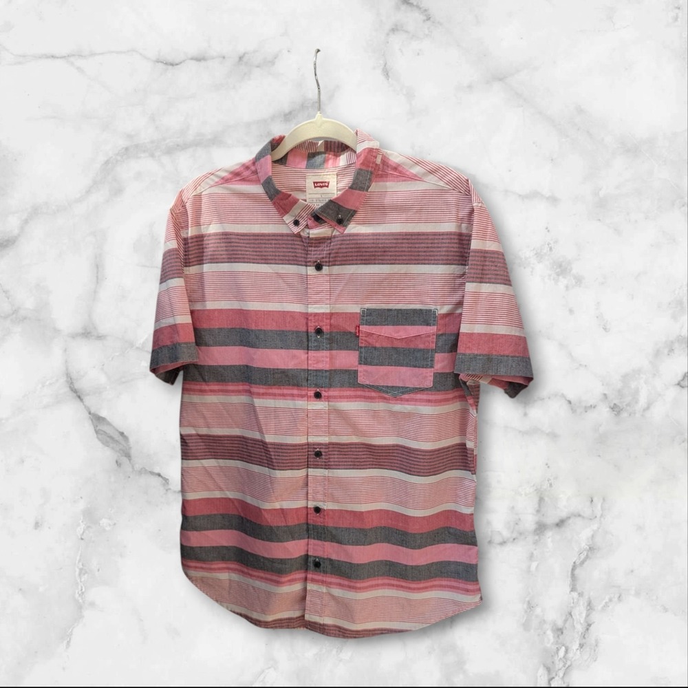 Red And‎ Gray Levi's Short Sleeve Shirt